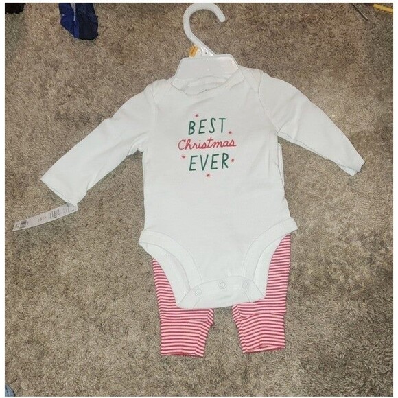 Baby Carter's 2-piece Christmas Bodysuit & Pant set Size Newborn - Picture 4 of 6